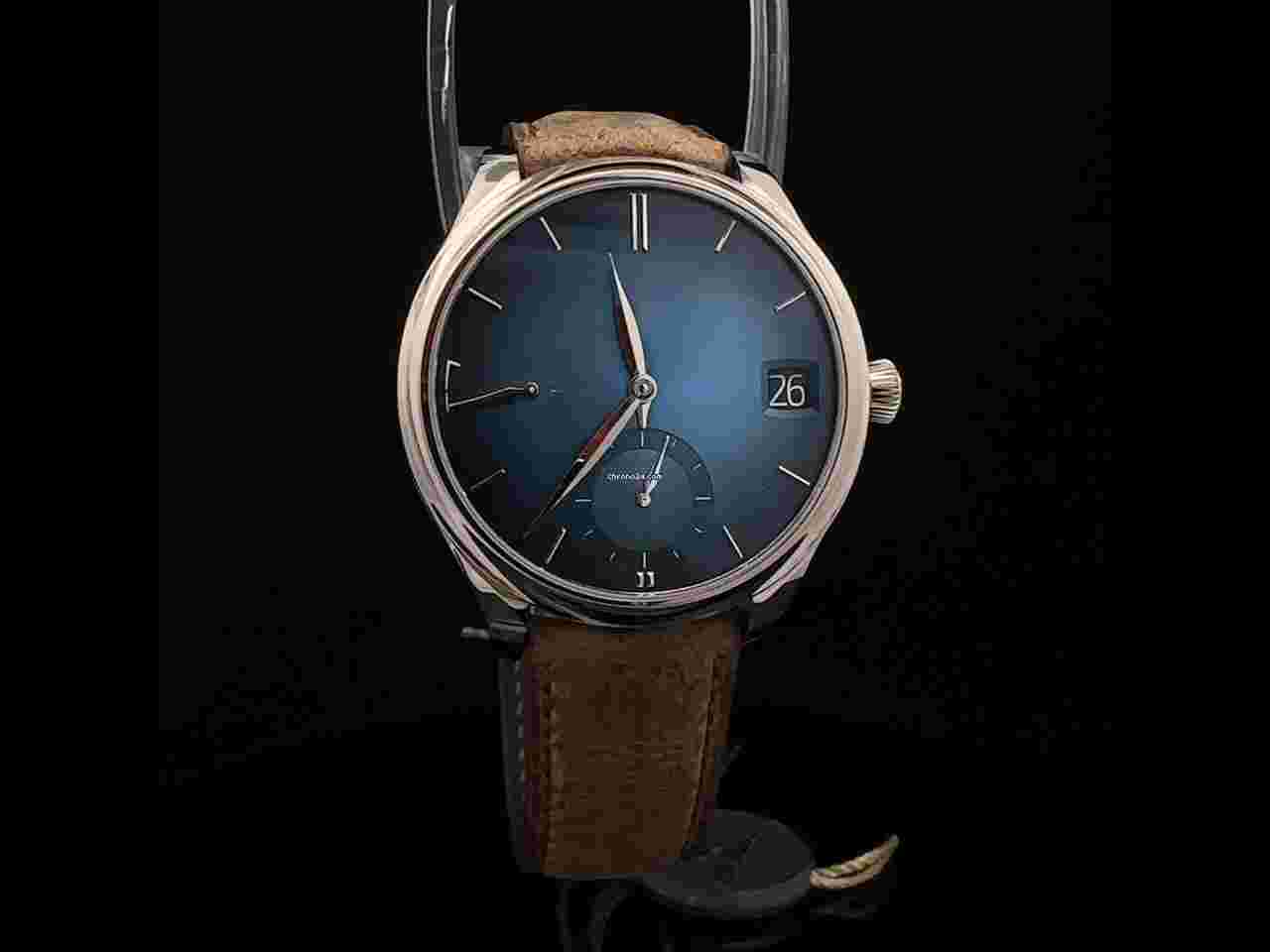 H.Moser & Cie. Endeavour
PERPETUAL CALENDAR 1800-0204 (2025)
