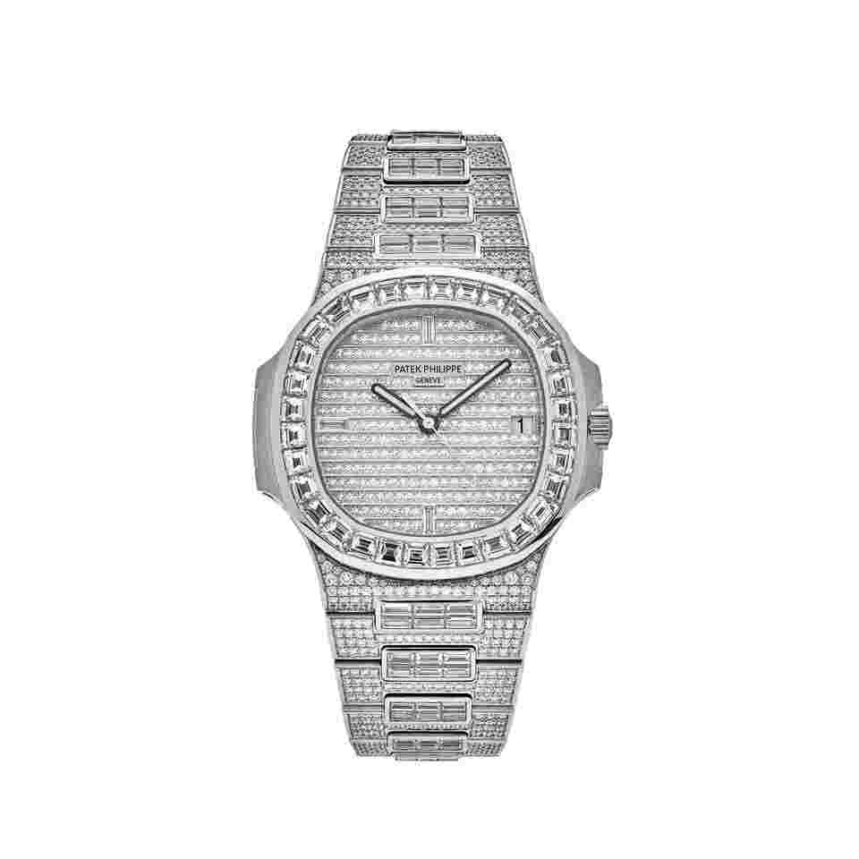 Patek Philippe Nautilus
5719/10G-010 White Gold Diamond Set