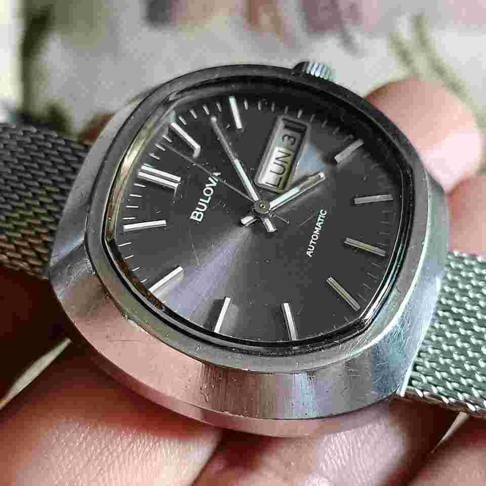 Bulova Automatic Day-Date - Grey Dial Vintage USED. Very nice