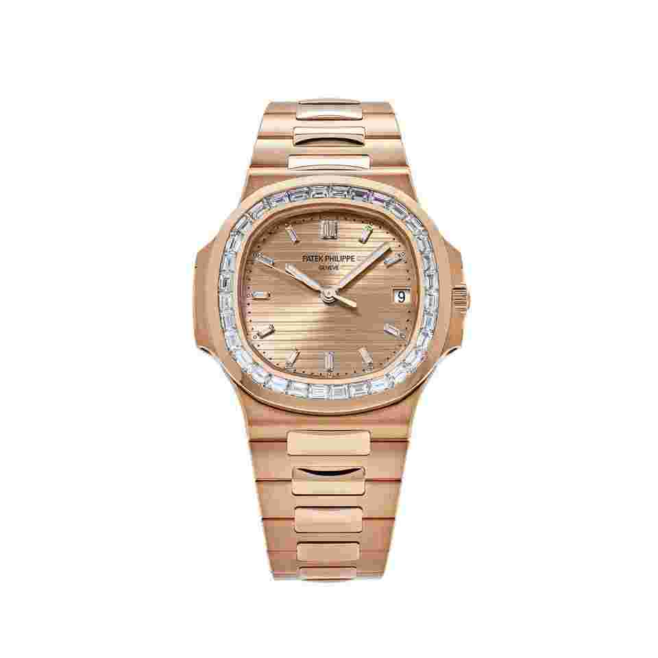 Patek Philippe Nautilus
5723/1R-001 Rose Gold Diamond Bezel