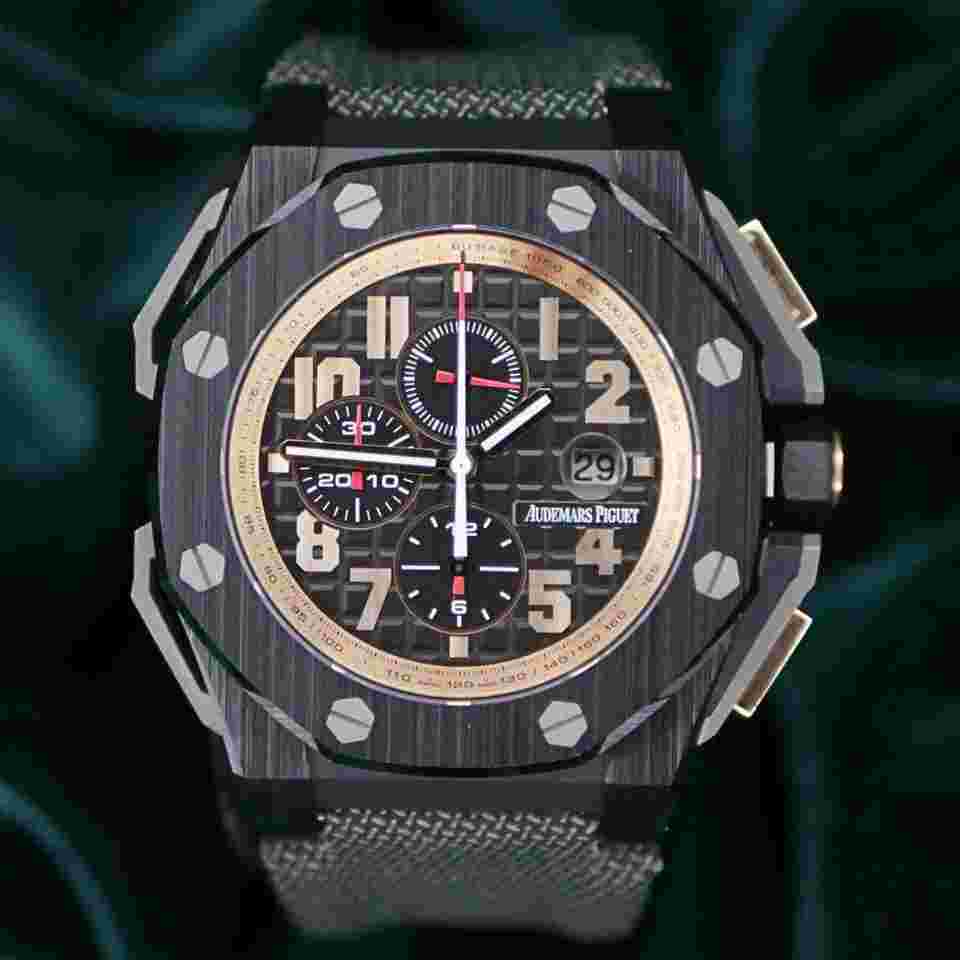 Audemars Piguet Royal Oak Offshore
FULL SET MINT Royal Oak Offshore “The Legacy” Arnold Schwarzenegger Limited Edition