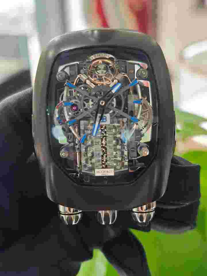 Jacob & Co.
Bugatti Chiron Tourbillon Limited 226k usd