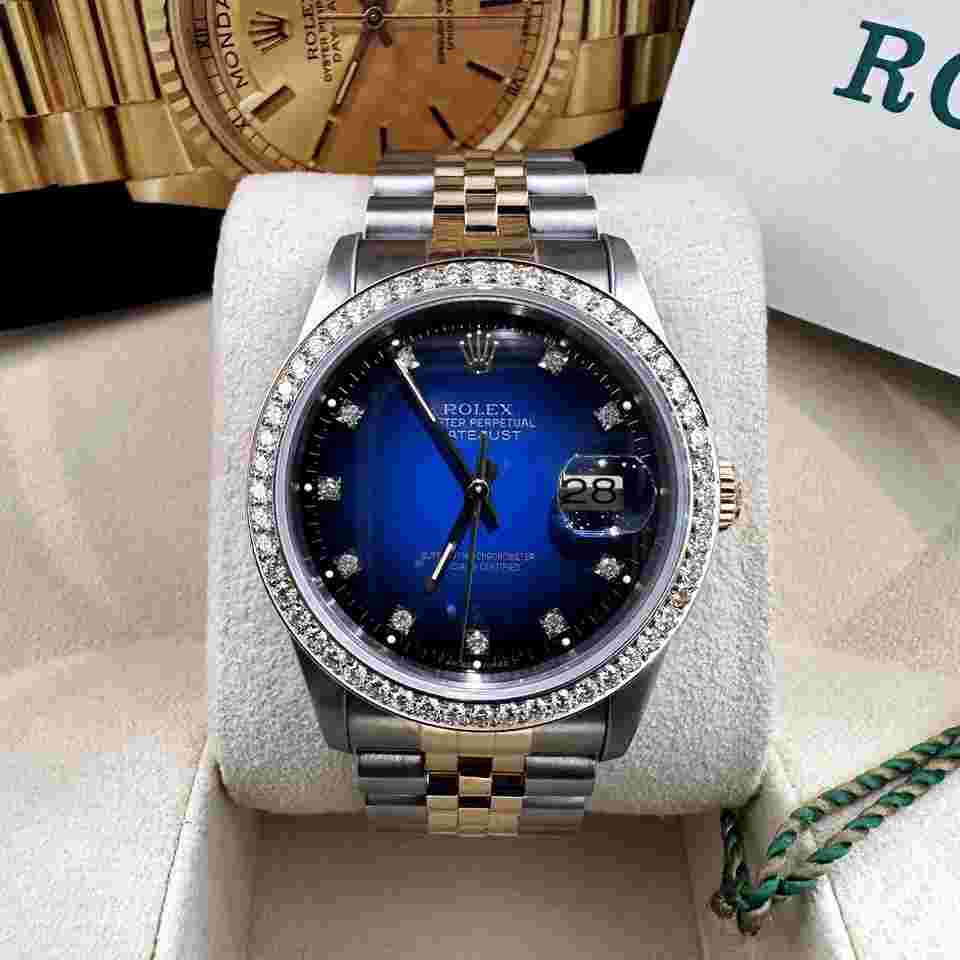 Rolex Datejust 36
36mm Blue Vignette Diamond Dial 2-Tone Jubilee Diamond Bezel ref: 16233