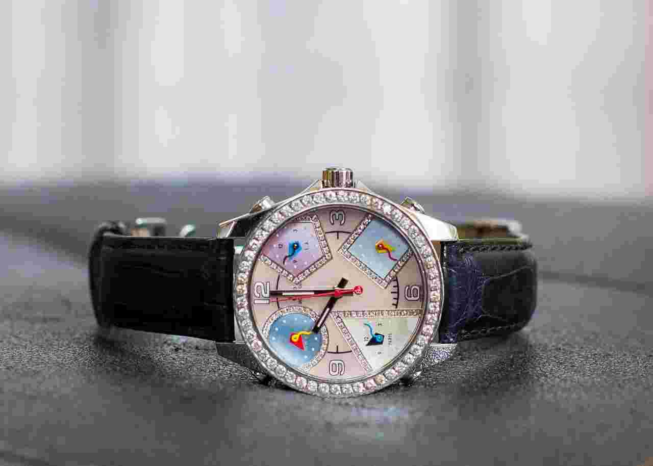 Jacob & Co. Five Time Zone
JCM24DA