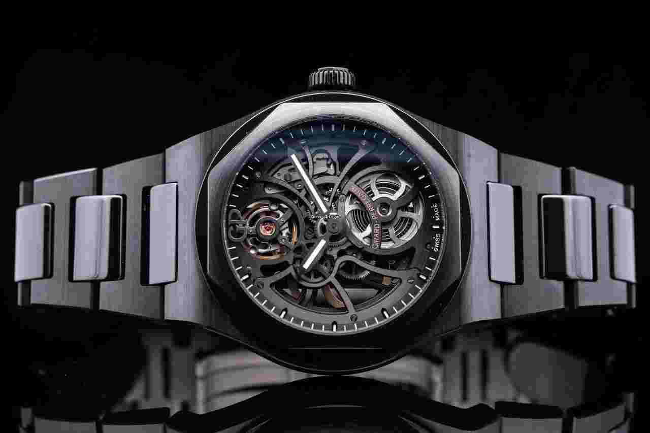 Girard Perregaux Laureato
Skeleton