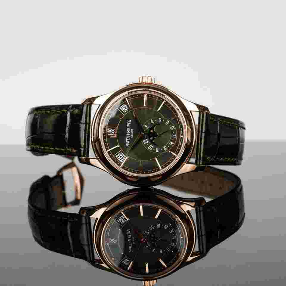Patek Philippe Annual Calendar
2022 Unworn Annual Calendar 5205R-011 Green Dial