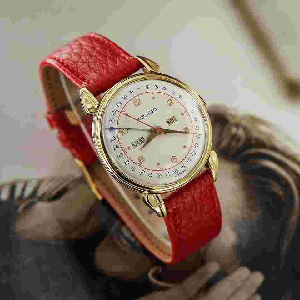 Movado Vintage Triple-Calendar in 18kt Yellow Gold from 50s
