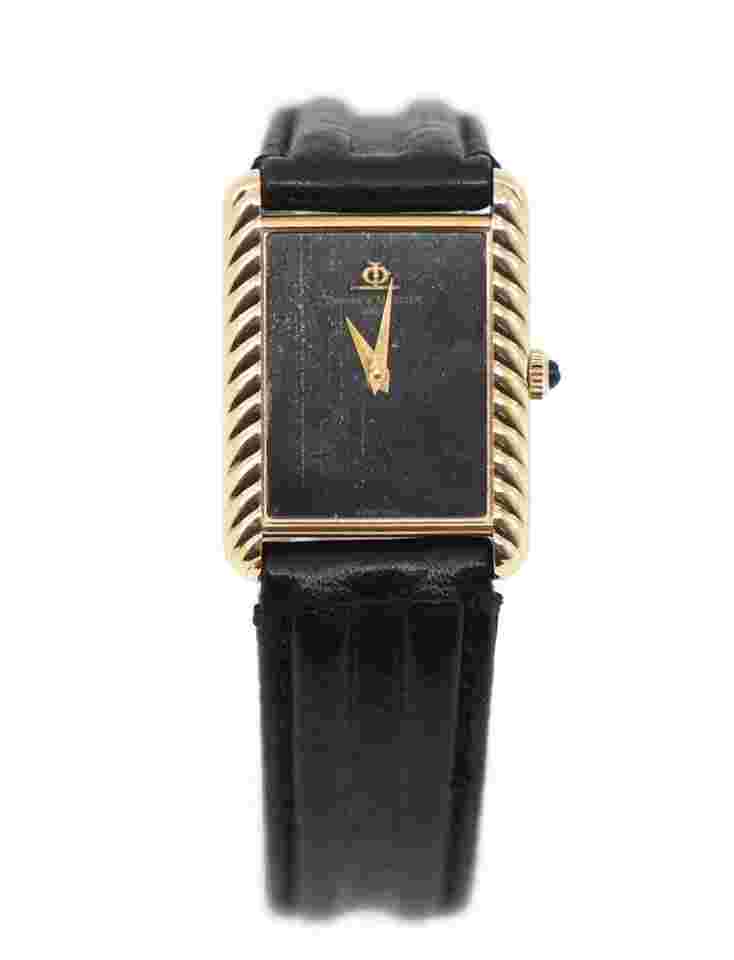 Baume & Mercier
Tank