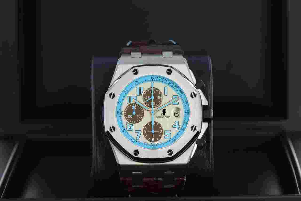 Audemars Piguet Royal Oak Offshore Chronograph
Montauk Highway Limited Only 300 Pieces Blue Rare 26187ST.OO.D801CR.01