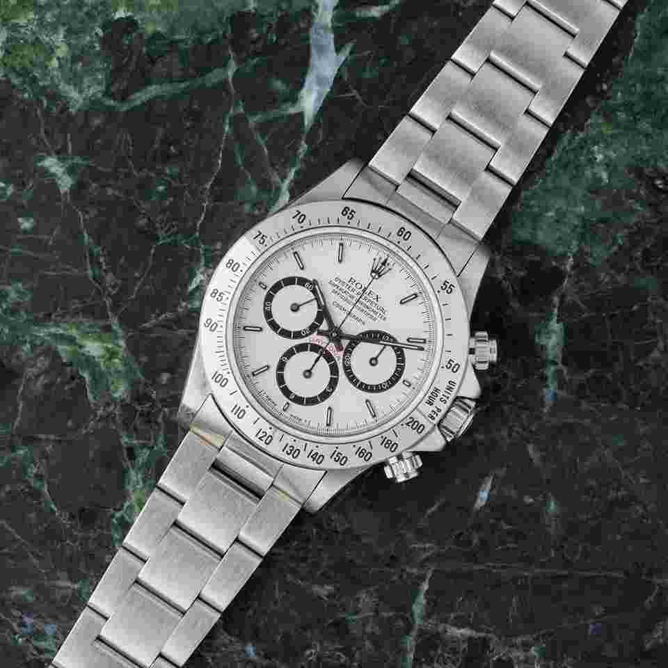 Rolex Daytona
16520 Zenith R7 Serial - White Floating Dial - Excellent Conditions