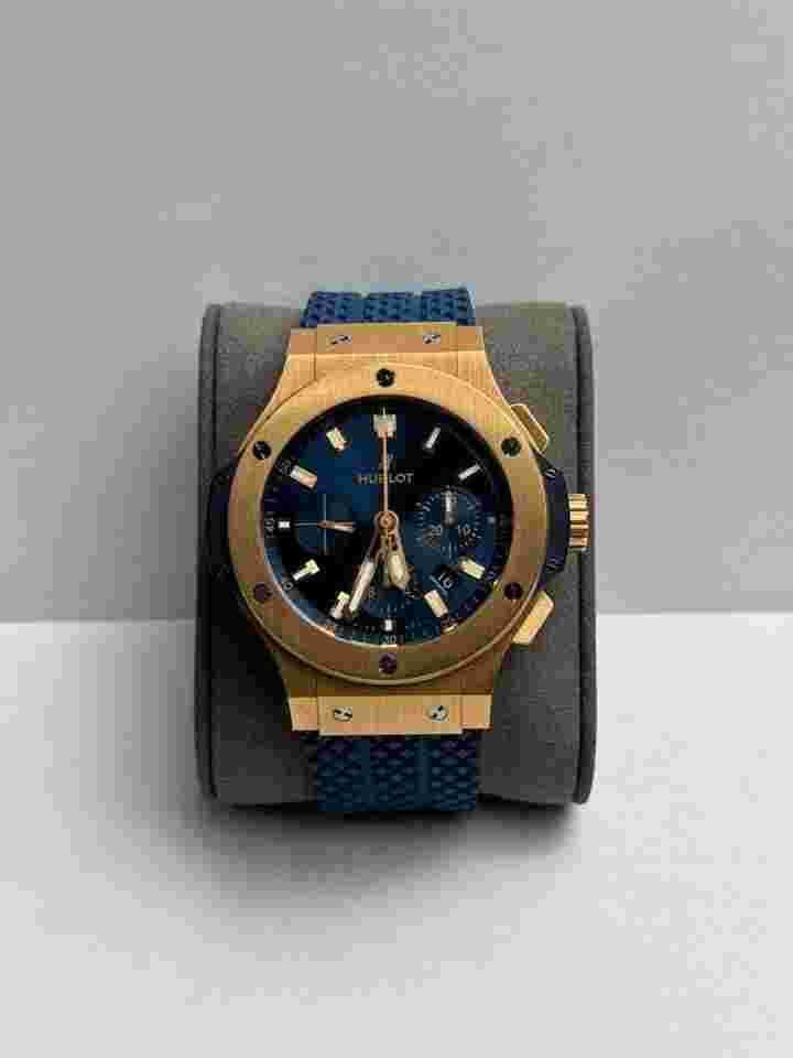 Hublot Big Bang 44 mm
Rose Gold 44mm