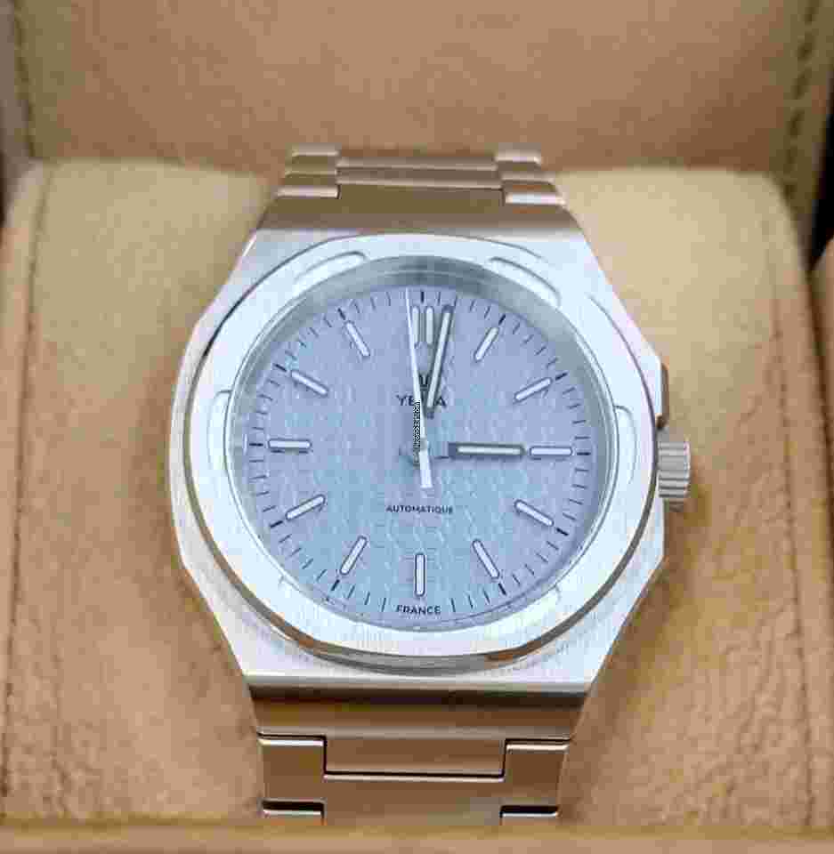 Yema
Urban Traveller