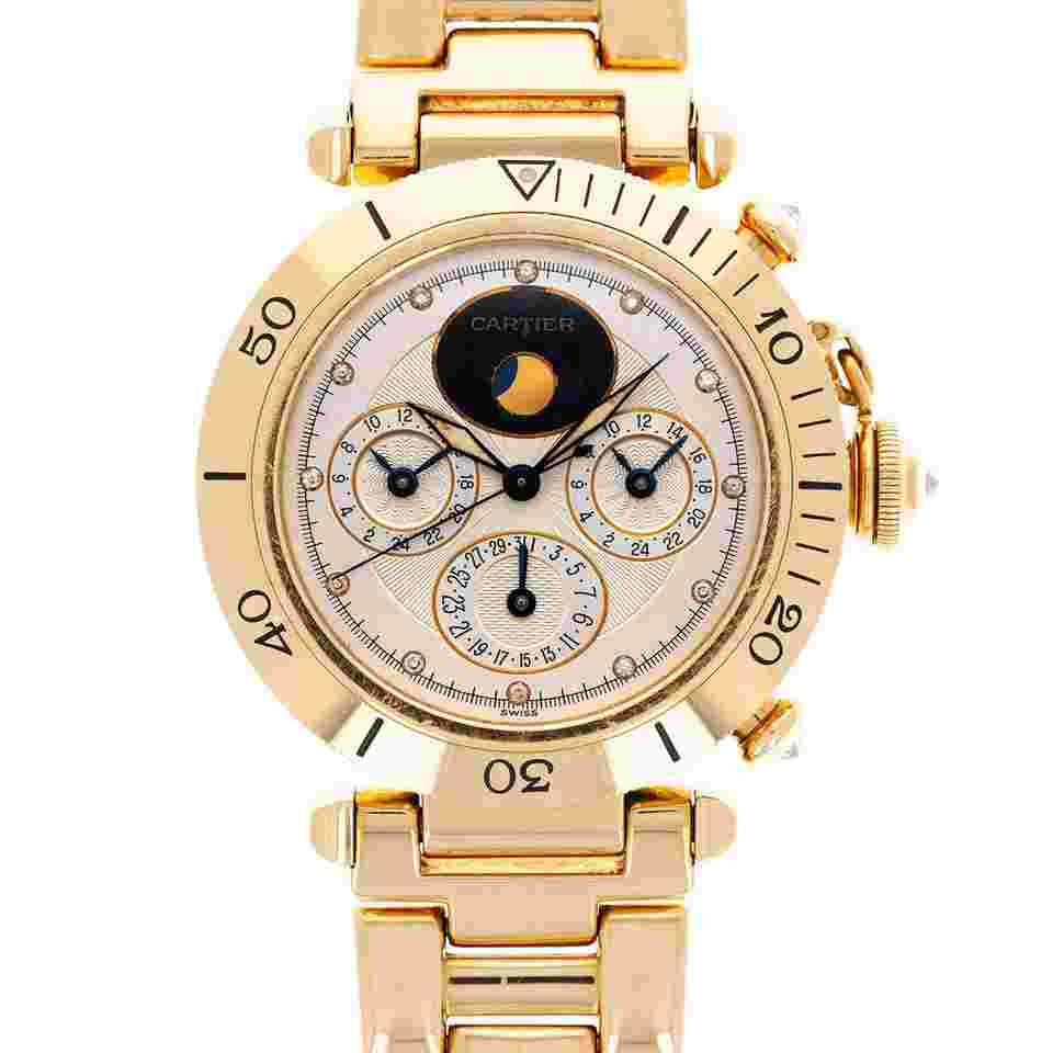 Cartier Pasha
Yellow Gold Pasha Triple Calendar Moonphase Watch Ref. 0925