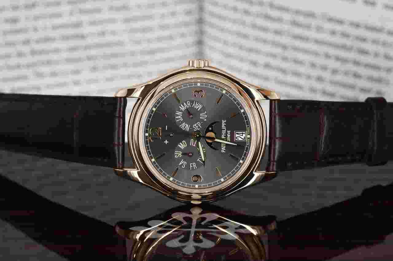 Patek Philippe Annual Calendar
5146J-010 Ardoise Edition Annual Calendar Moonphase with Power Reserve Skeleton Back Rare