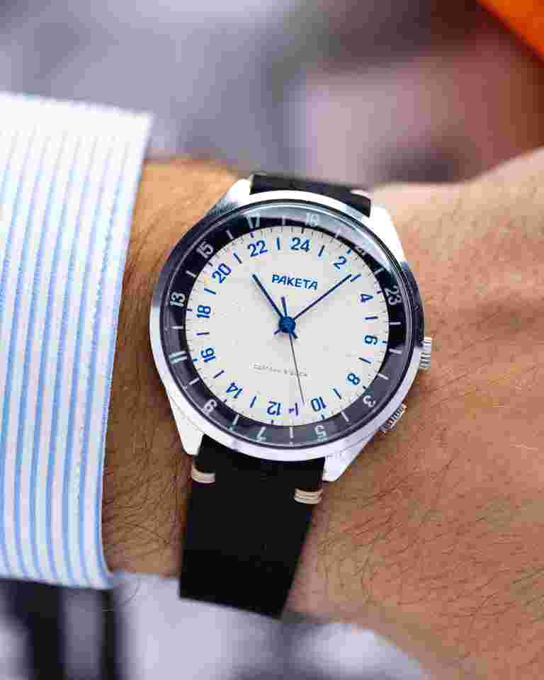 Raketa
Vintage watch 24 hours Oversize case 40 mm from 1980's