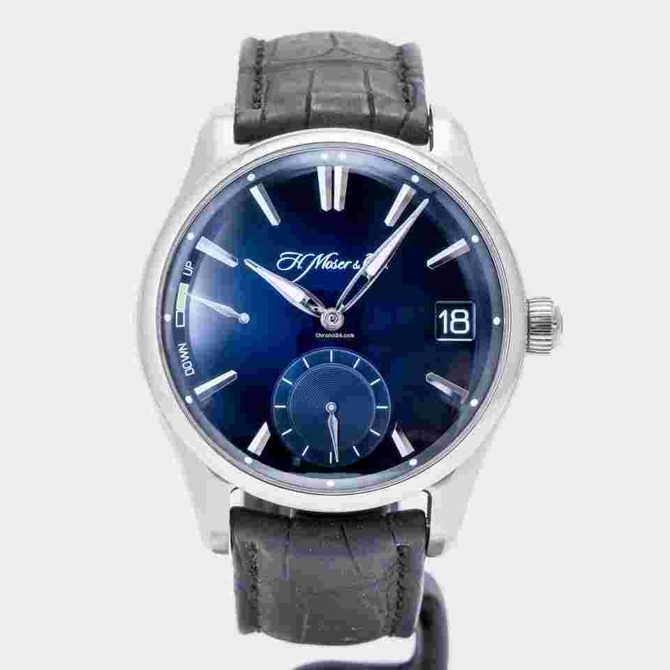 H.Moser & Cie.
Pioneer Perpetual Calendar Midnight Blue Fume Dial Stainless Steel 42.8 mm (3800-1200) B&P