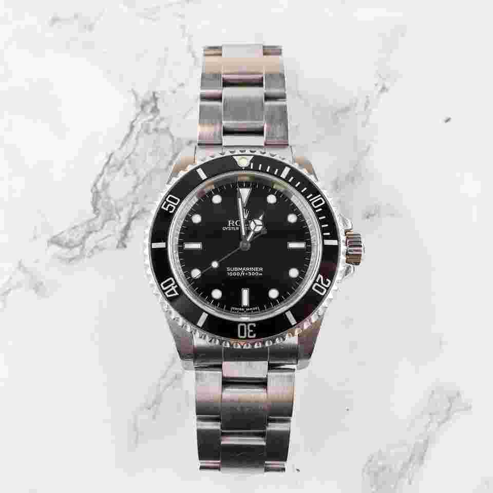 Rolex Submariner (No Date)
14060M