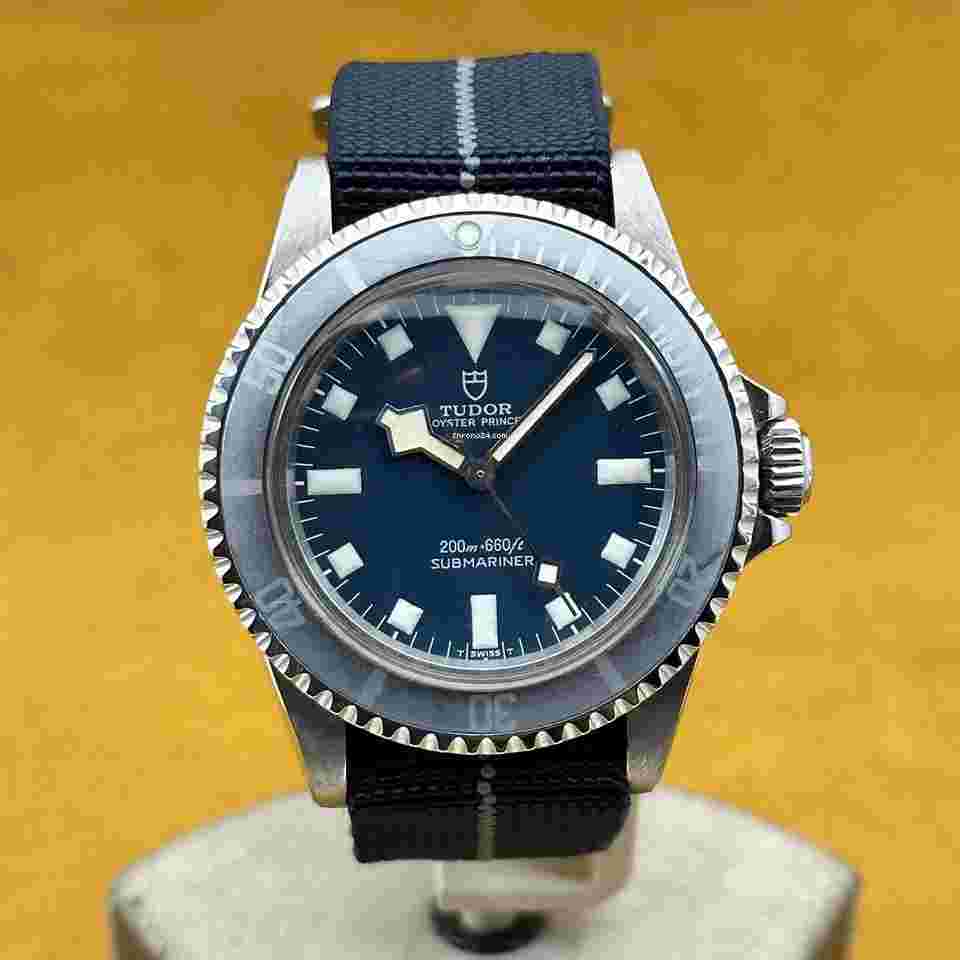 Tudor Submariner
                           
                                 ref 94010 Snowflake MN 81 With Decomission Military