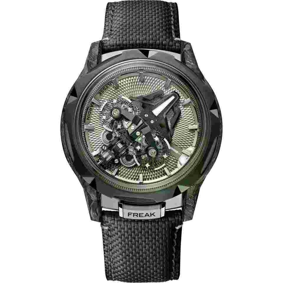 Ulysse Nardin Freak
2024 NEW Freak S Nomad Beige Dial Black Rubber Strap 45mm 2513-500LE-4A-GUI/3A