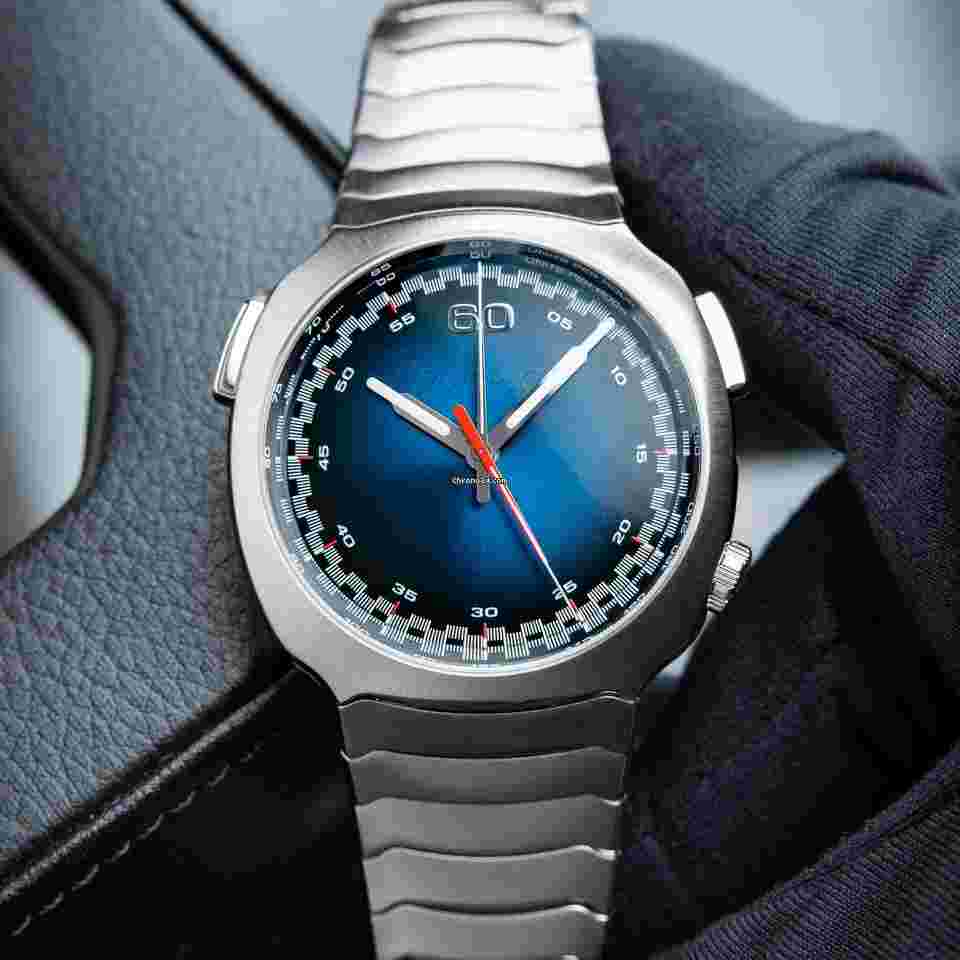 H.Moser & Cie.
Streamliner 12/23 Flyback Chronograph Blue Dial Steel Moser