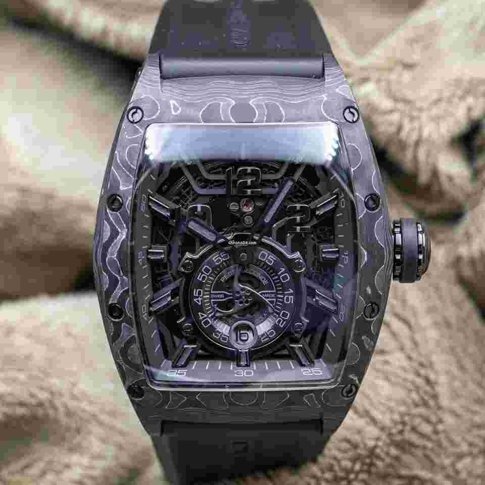 Cvstos Challenge
II Jetliner PS Carbon/Black Carbon 41mm A00103.4162001 2024
