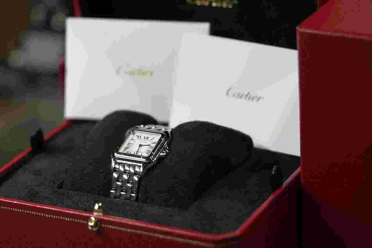 Cartier Panthère
2024 NEW Panthere Stainless Steel Medium White Bracelet WSPN0007