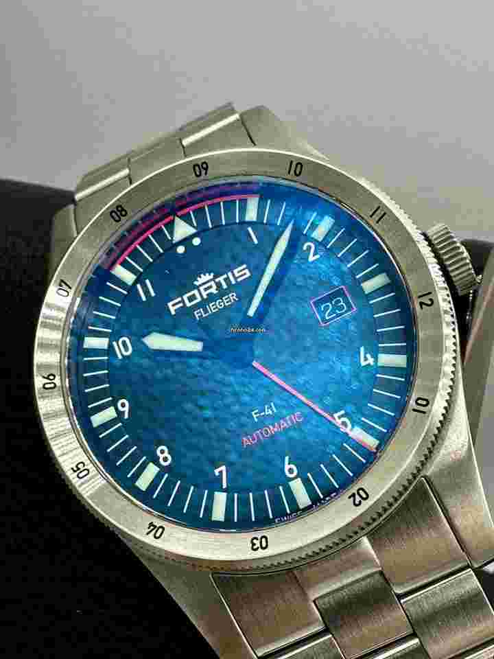 Fortis
F-41 Flieger Swiss Automatic 41mm Liberty Blue Dial 200m As-New Warranty