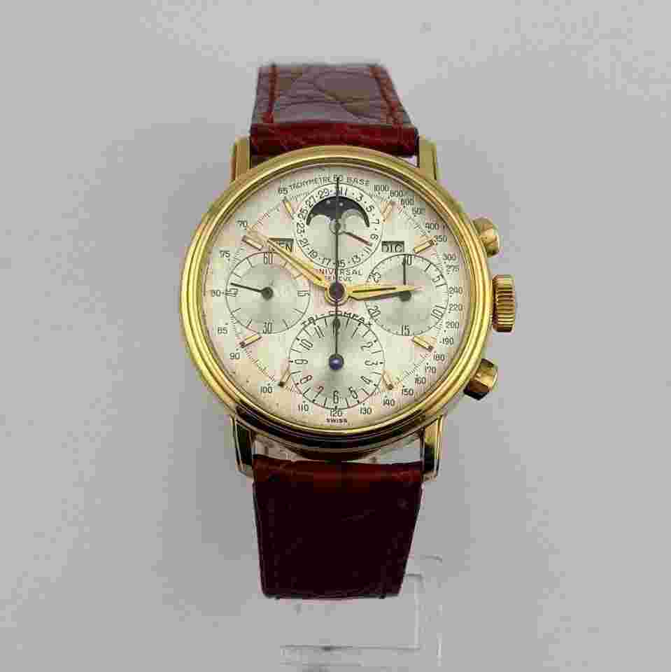 Universal Genève Tri-Compax
Complete Calendar Moon Phases Gold Yellow Case 18kt Calibre 281 Limited Edition