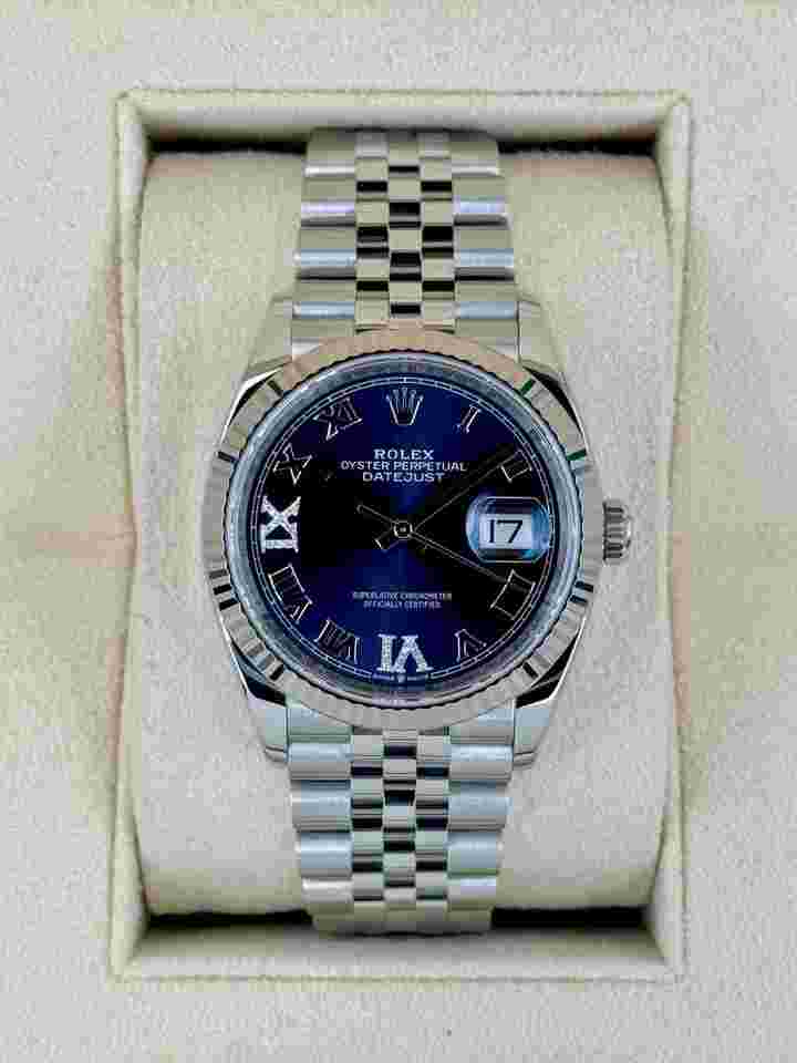 Rolex Datejust 36
2023 Datejust 36mm 126234 Stainless Steel Jubilee Purple Dial