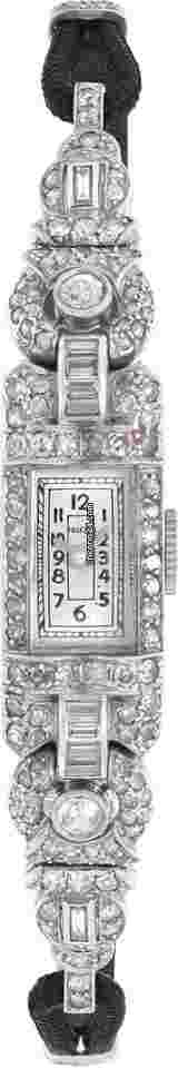 Vulcain
Cocktail Platinum 10mm watch