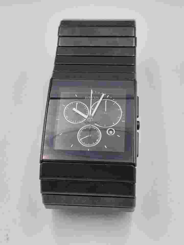 Rado Diastar
fekete kerámia kronográf férfi karóra
