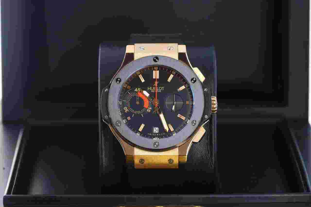 Hublot Big Bang 44 mm
UEFA Euro Boutique Limited Edition 500 Pieces Rose Gold 318.PM.1123.RX.EUR08 44mm