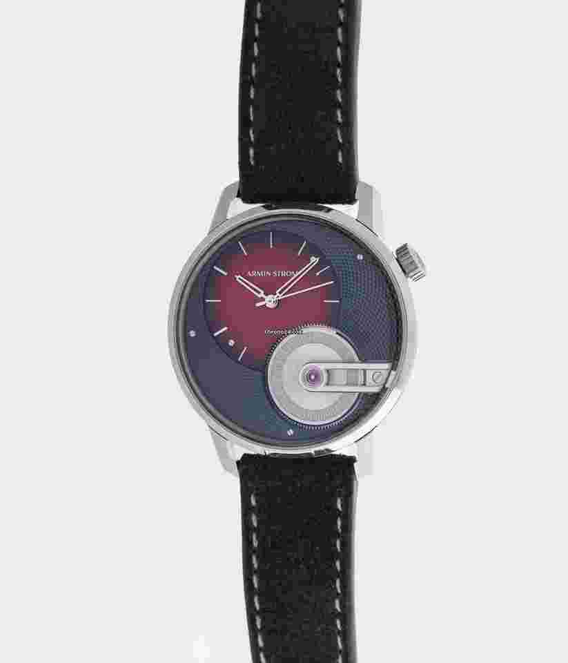 Armin Strom
Tribute 1 Fume Burgundy Limited Edition