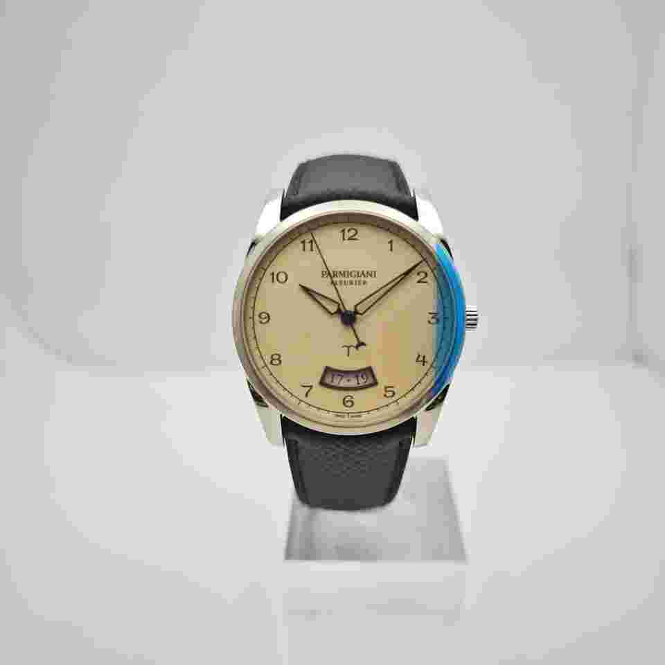 Parmigiani Fleurier Tonda
TRECCANI LIMITED EDITION