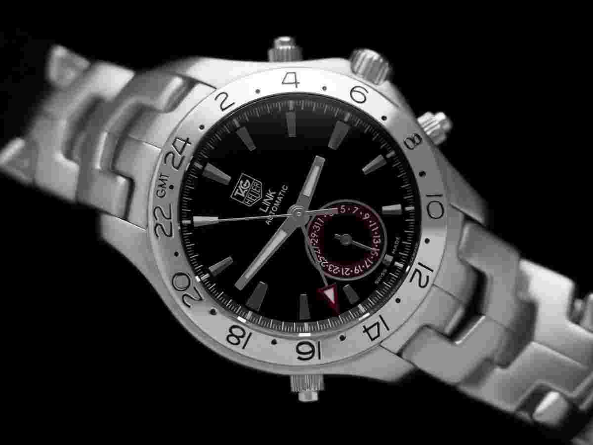 TAG Heuer
GMT Automatic Mens WJF2115 Watch - Stainless Steel