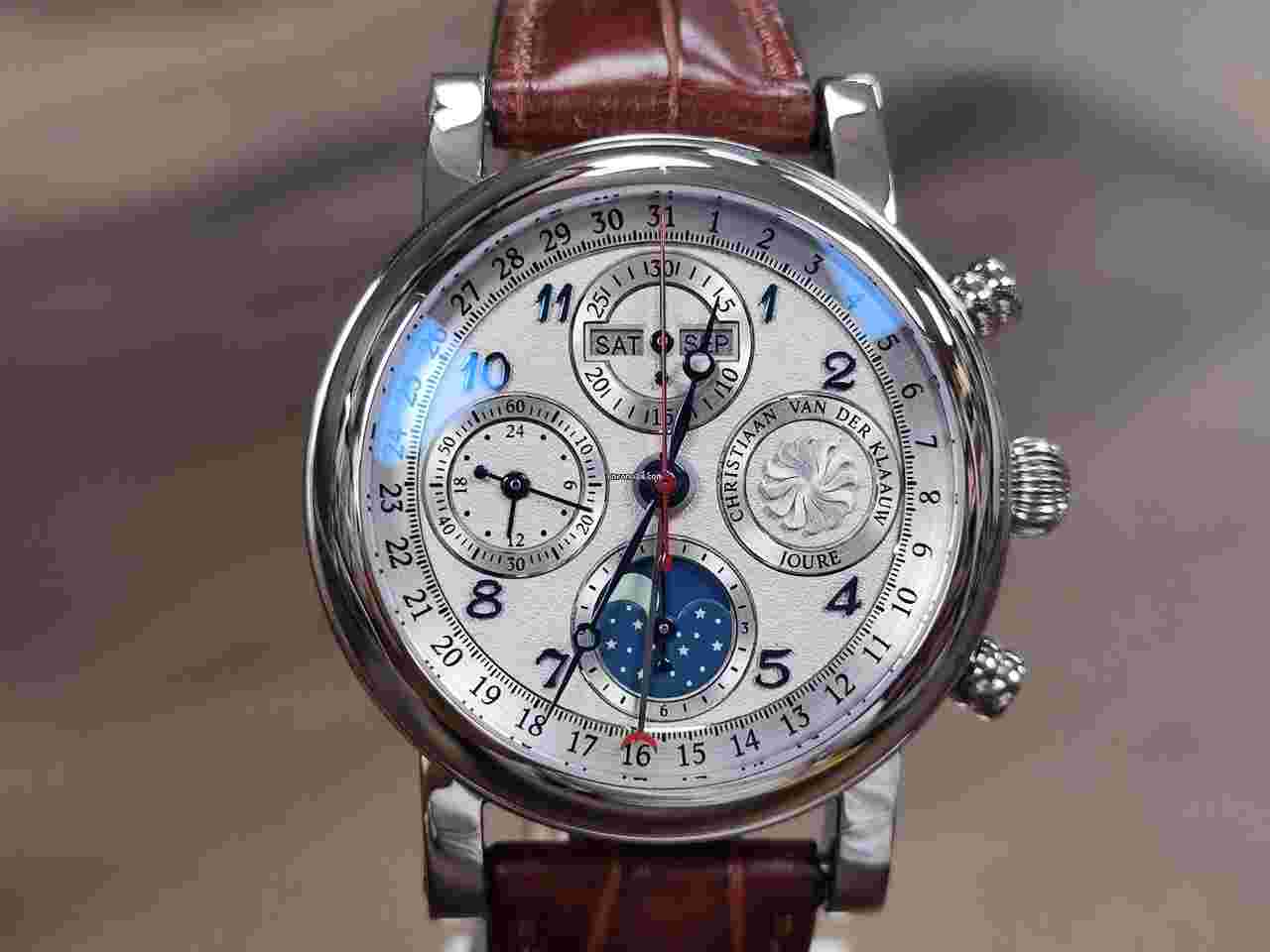 Christiaan v.d. Klaauw
                           
                                 Ariadne (Outside Netherlands the price is deducted of 21% VAT)