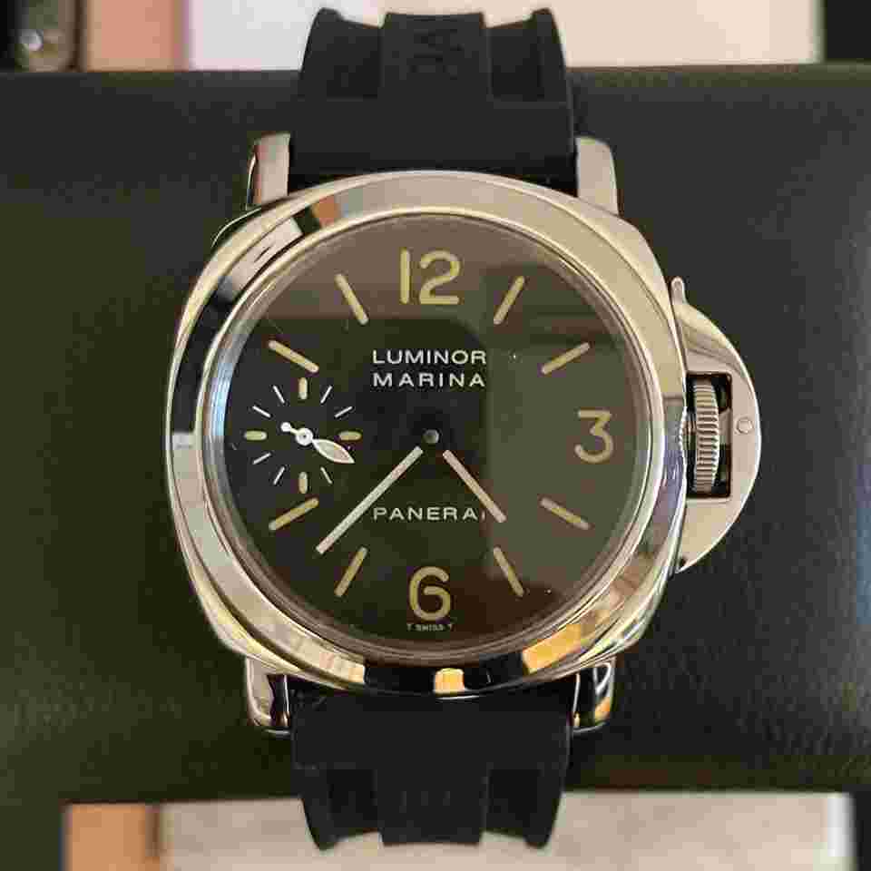 Panerai Luminor Marina
Tritium Letter A “T Swiss T” Limited Edition 1500pcs