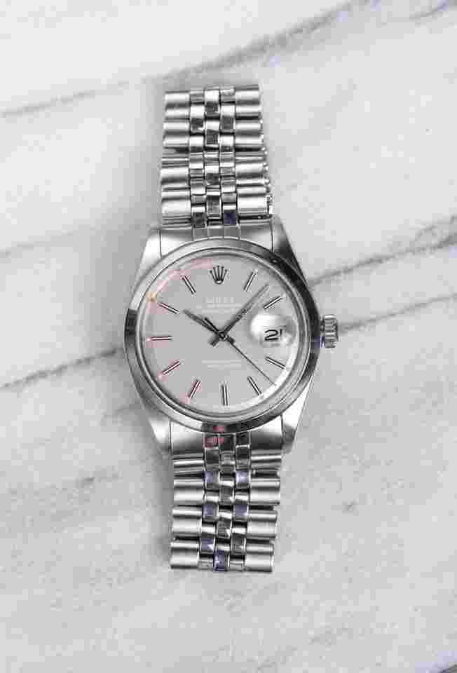 Rolex Datejust 36
Vintage Datejust Reference 1600 1970s Automatic Rare Ghost Dial 36mm Case.