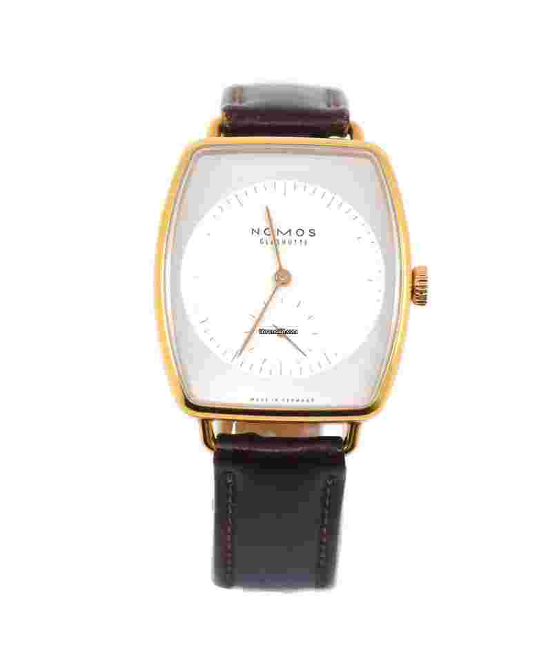 NOMOS Lux
                           
                                 940