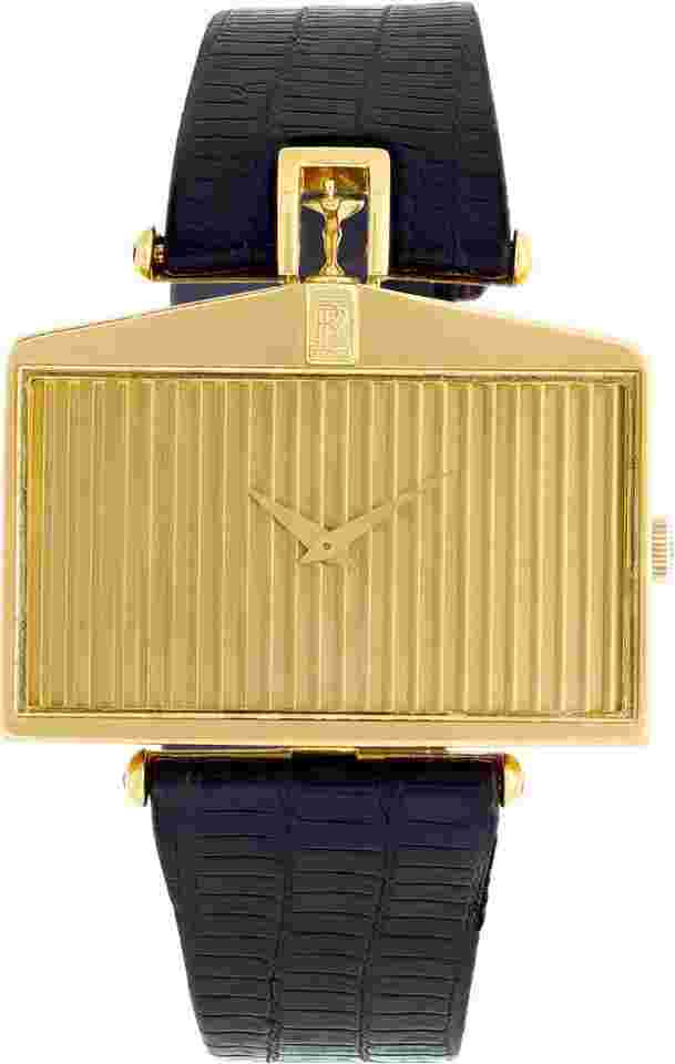 Corum
Rolls Royce 5558556 18k 40mm watch