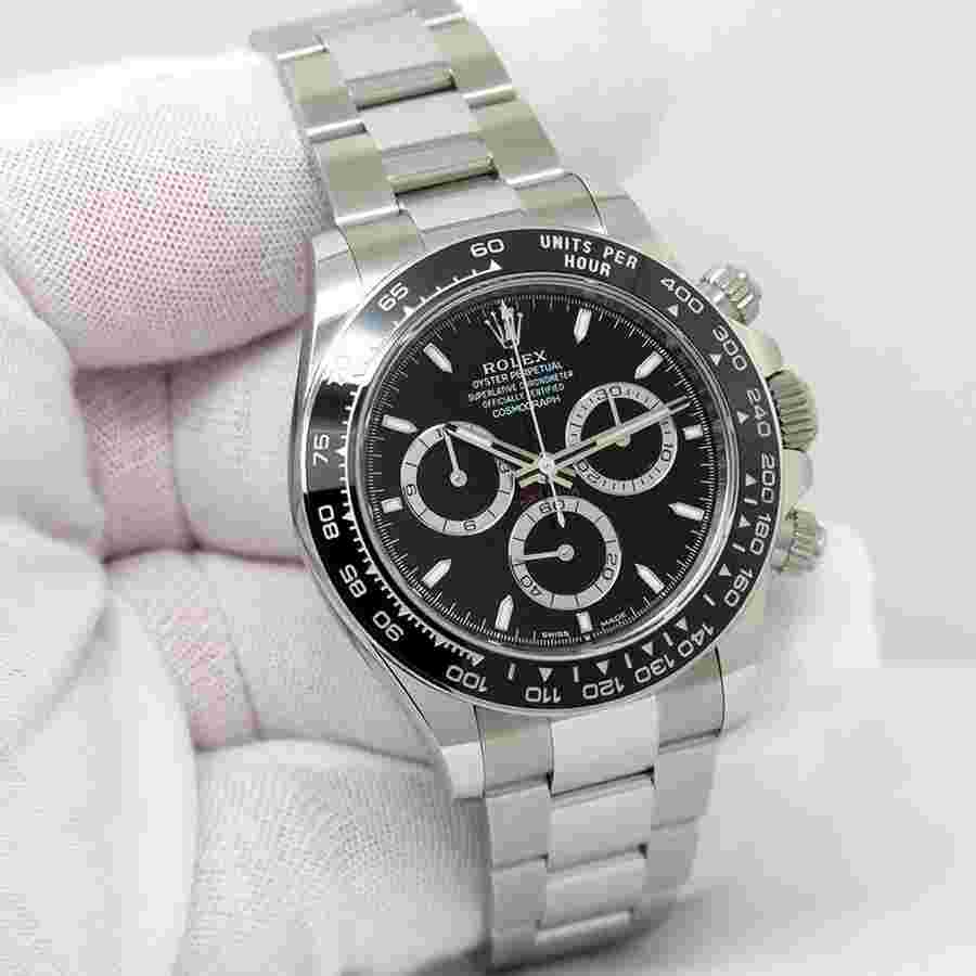 Rolex Daytona
126500LN Cosmograph Daytona with Black Dial