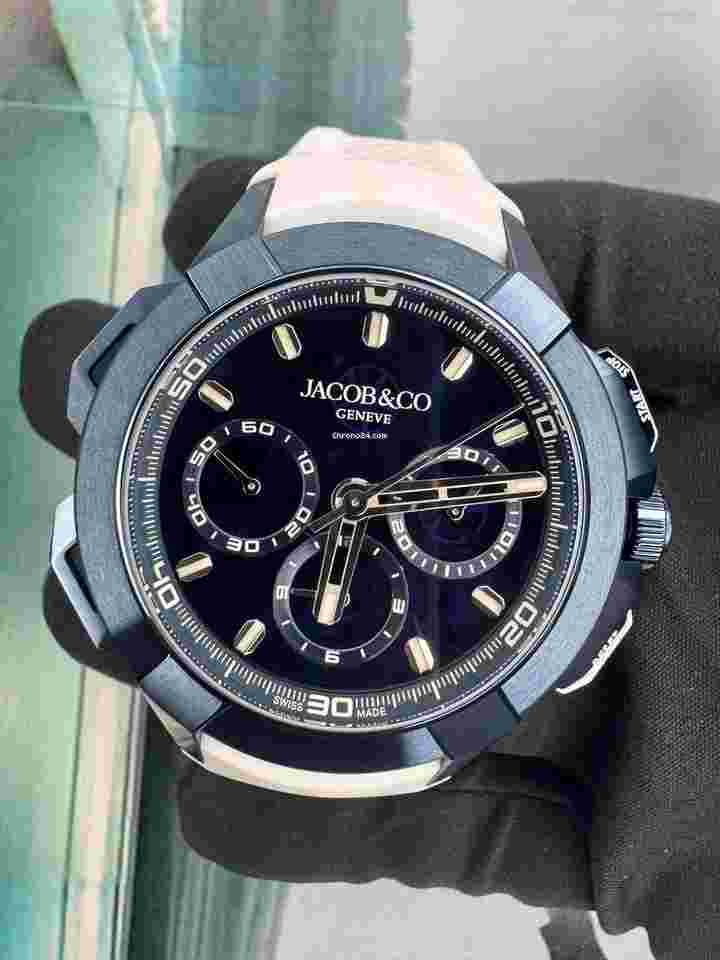 Jacob & Co.
Epic X Chrono Tri Compax Titanium 44mm