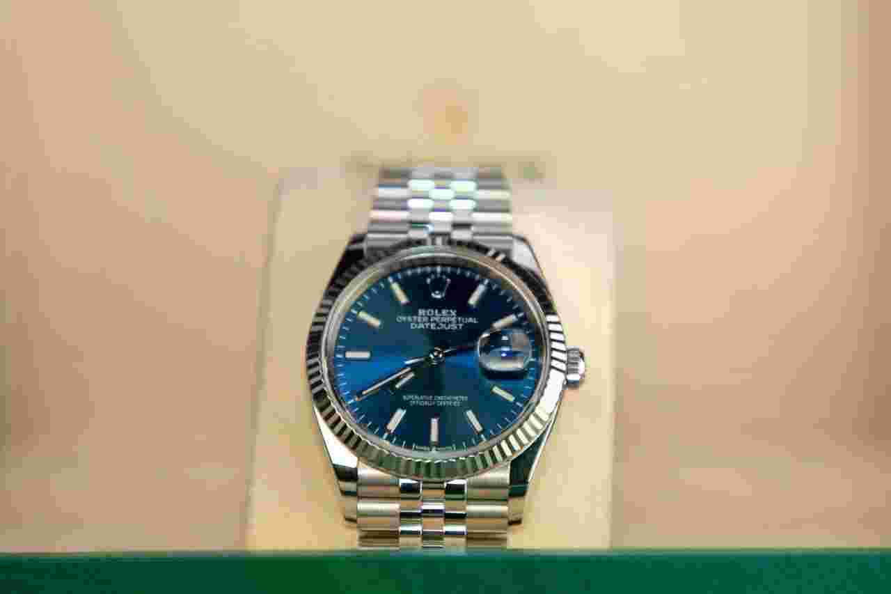 Rolex Datejust 36
126234 Oyster Perpetual 36 mm Blue Dial Jubilee Stainless Steel