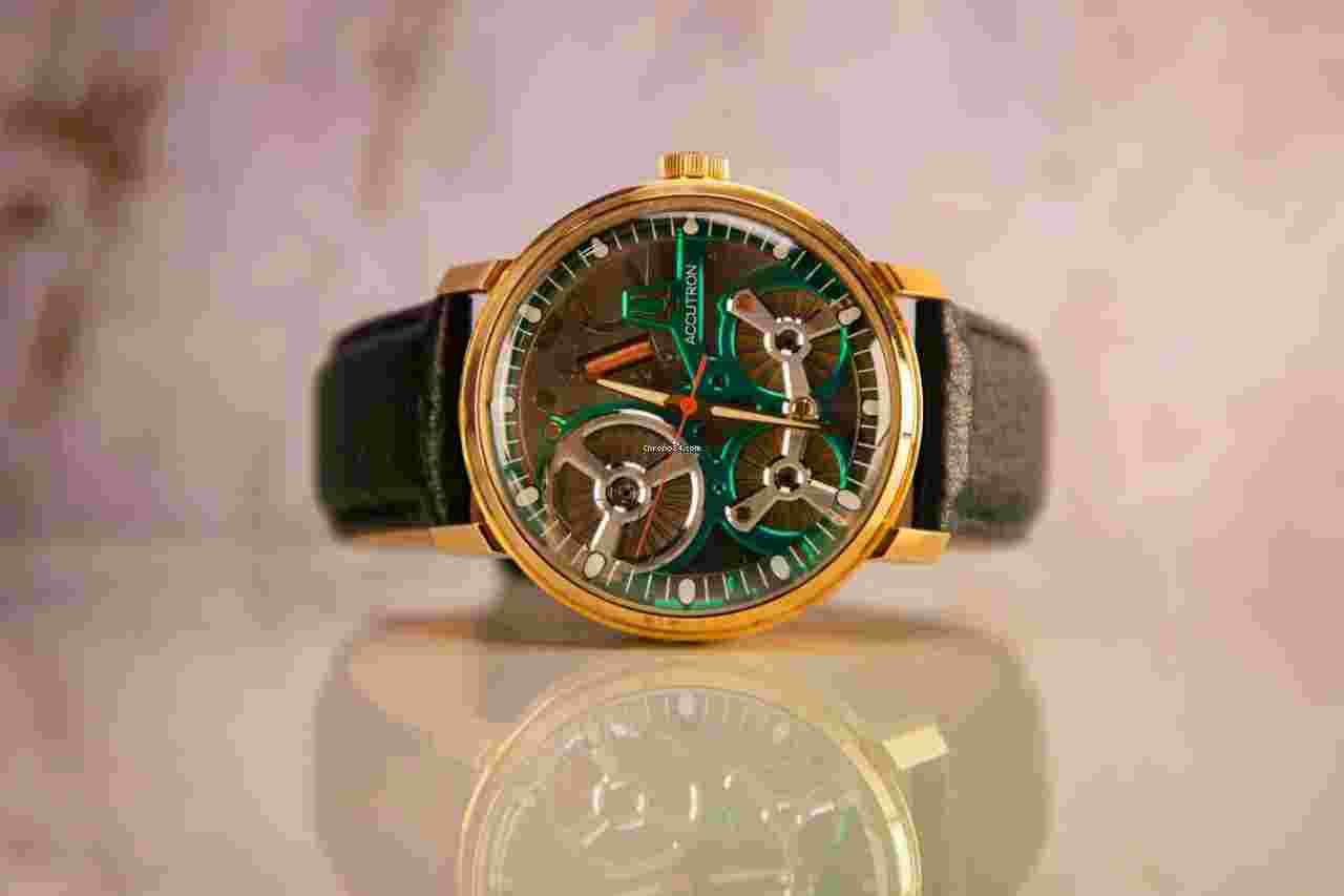 Accutron
                           
                                 Dennis Murray