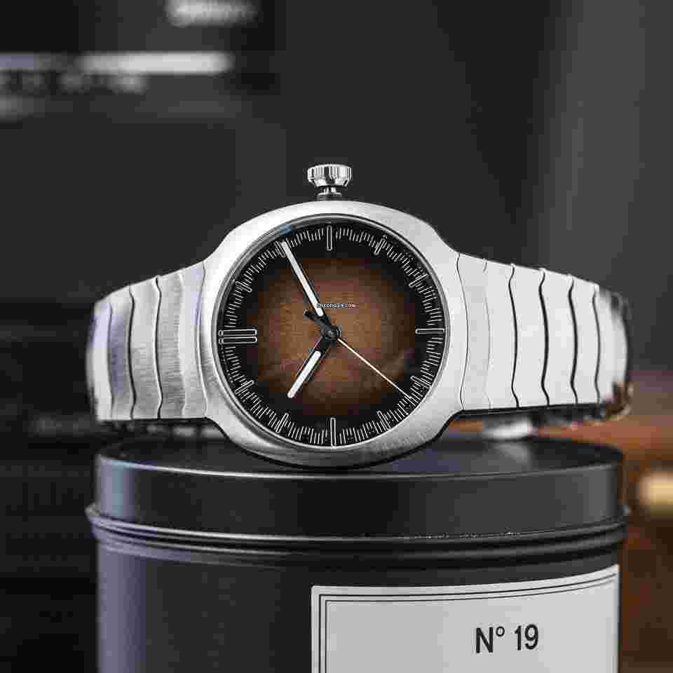 H.Moser & Cie.
Streamliner Centre Seconds 40 mm ref. 6200-1207