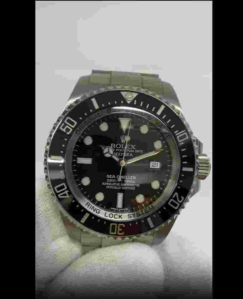 Rolex Sea-Dweller Deepsea
44mm SS - Fluted Bezel - Black Dial - Oyster Bracelet 116660