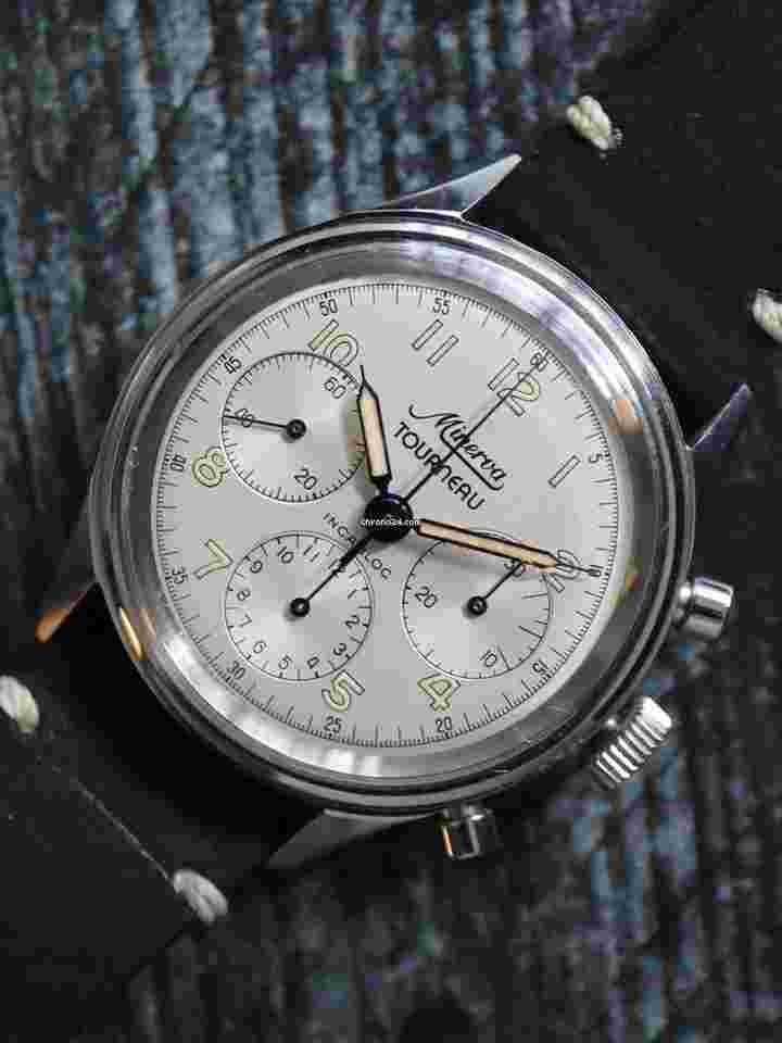 Minerva
Vintage Chronograph Retailed by Tourneau circa 1950's