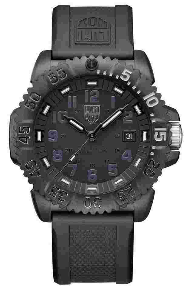 Luminox Navy Seal Colormark
CARBONOX Black Rubber Date Quartz Men Watch XS.3051.GO.NSF
