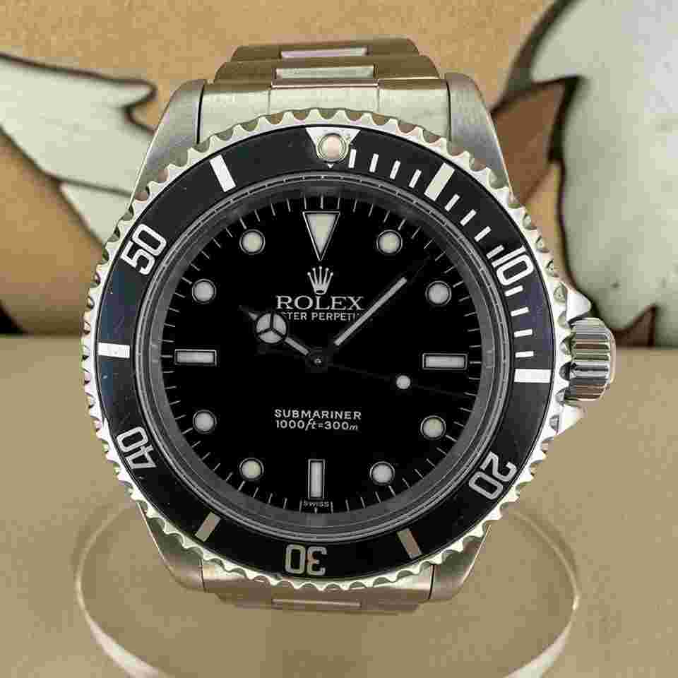 Rolex Submariner (No Date)
Swiss Only