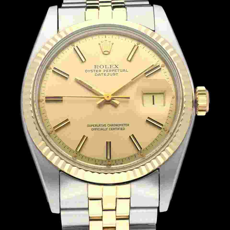 Rolex Datejust 36
1601 / Gold Sigma Dial Two-Tone / With Box / Gold Steel / Jubilee / 36mm / 1973
